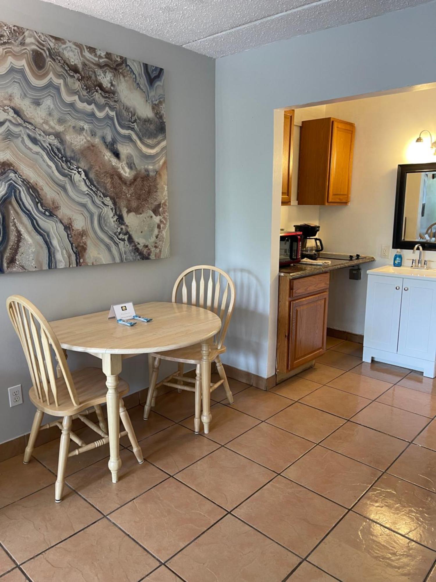 Ans Inn & Suites Winchester Zewnętrze zdjęcie